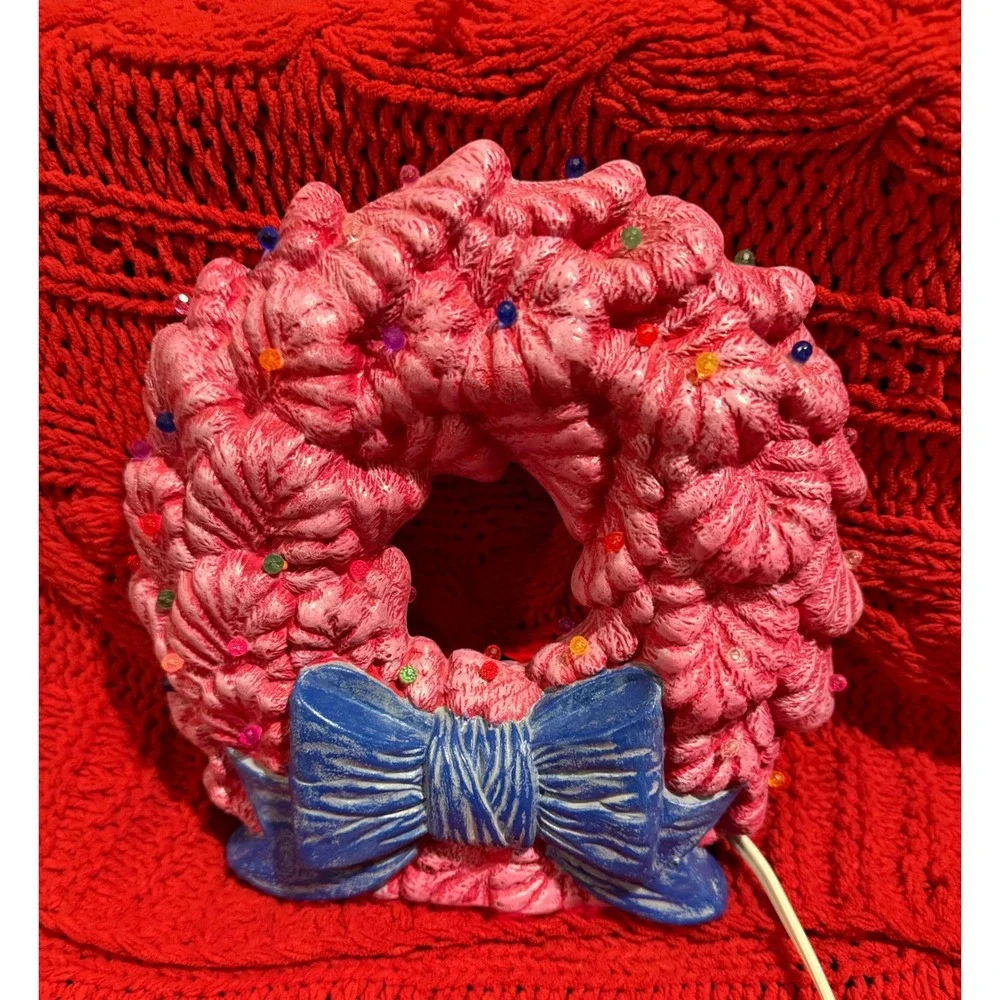 VTG 70's  Ceramic Christmas Wreath Table Lamp Pink Blue Bow Multi Color Lights